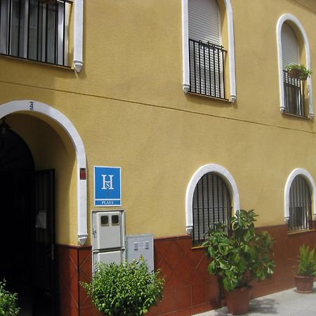 Punta Umbría Hostal Patio Andaluz מראה חיצוני תמונה