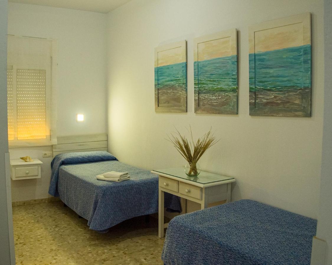 Punta Umbría Hostal Patio Andaluz מראה חיצוני תמונה