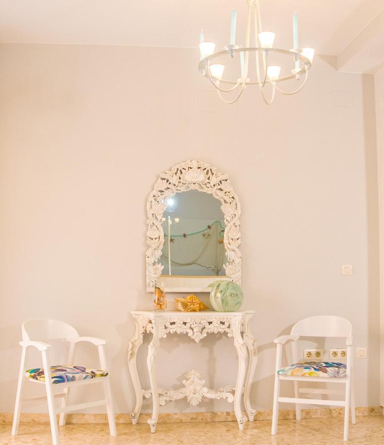 Punta Umbría Hostal Patio Andaluz מראה חיצוני תמונה
