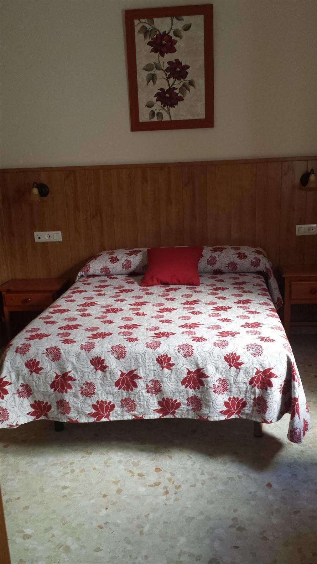 Punta Umbría Hostal Patio Andaluz מראה חיצוני תמונה